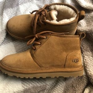 Ugg Neumel boots Womens 8